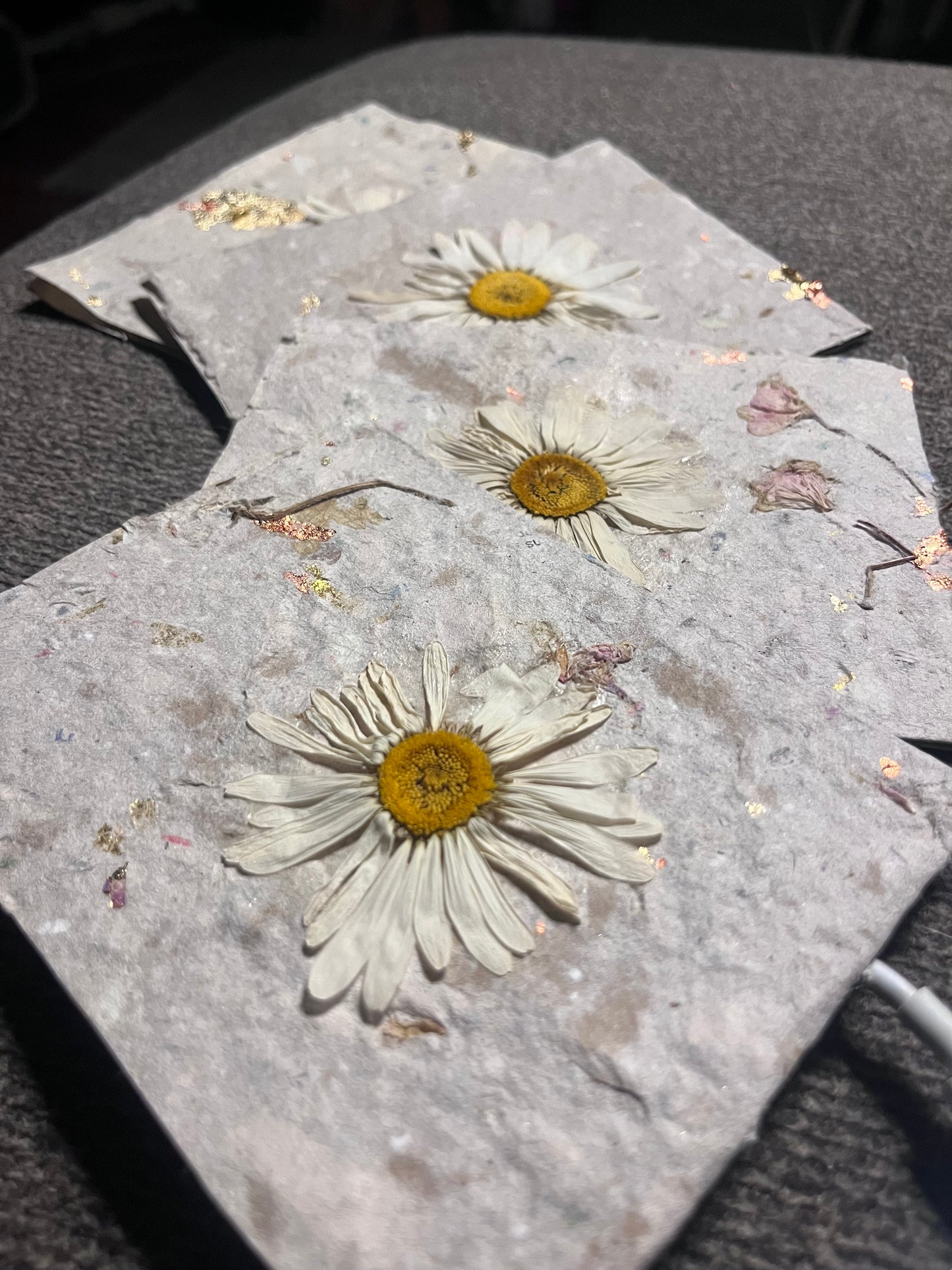 Daisy Batch - Single Handmade Paper Card